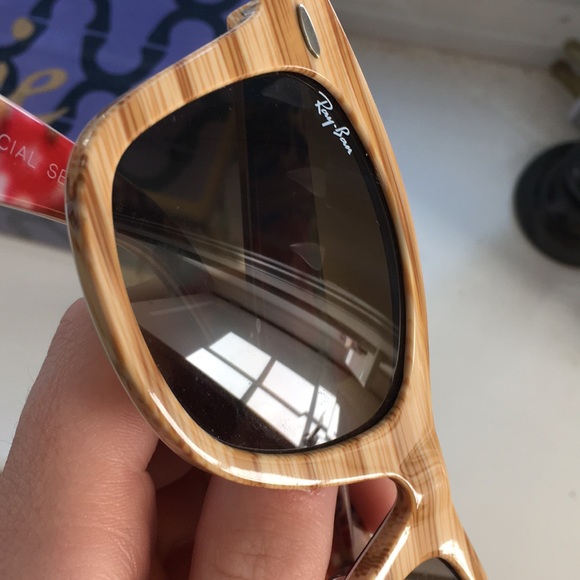 Ray-Ban Accessories - Ray Ban wayfarer